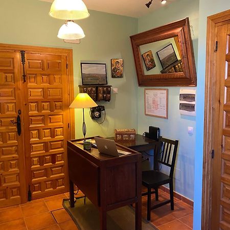 Tres Navíos en el Mar Casa Rural de 10 habitaciones con baño individual precios web Montejo de Tiermes Exterior foto